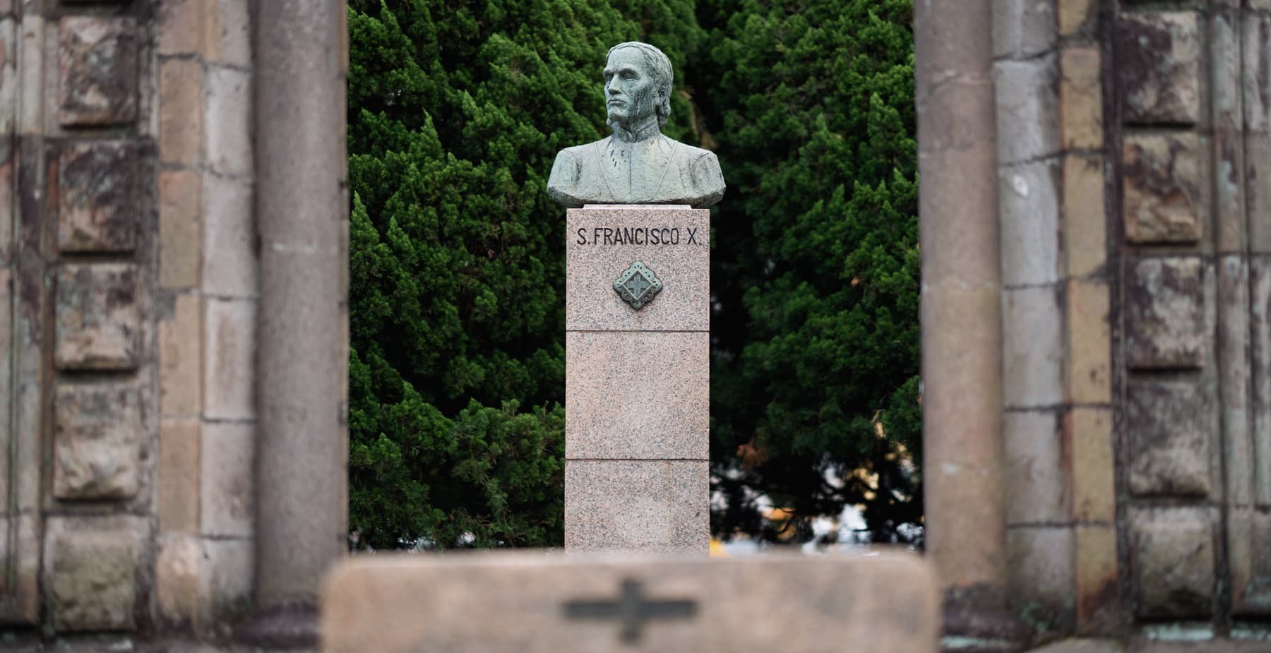 <span style="color: rgb(0, 0, 0);">A statue of Francis Xavier in Kagoshima city.</span>