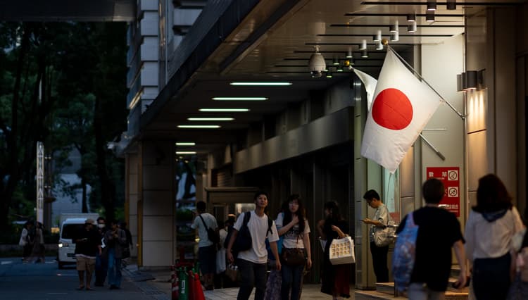 Politics and international relations thumbnail